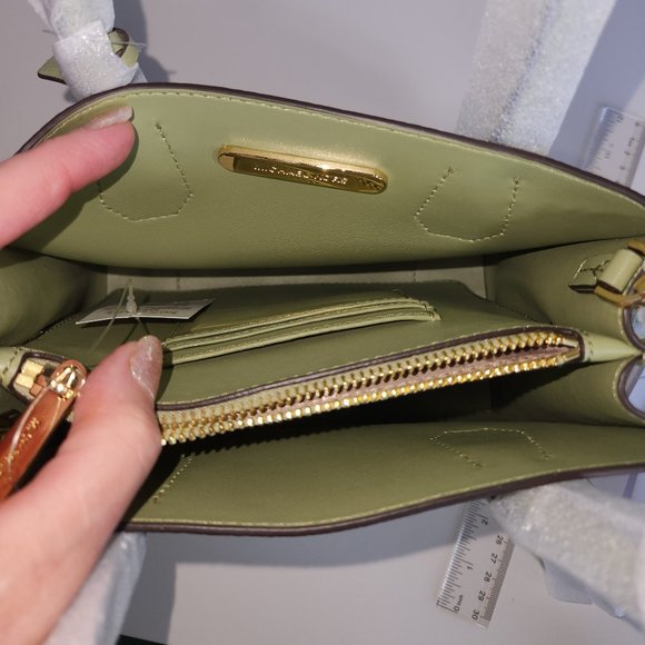 Michael Kors Medium Pebbled Leather Mercer Crossbody Bag Sage Green - Picture 5 of 14